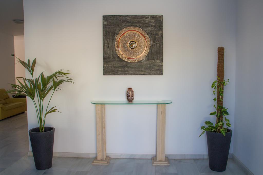 At Almoraide Rooms Suites (Adults Only) Nerja Exteriér fotografie