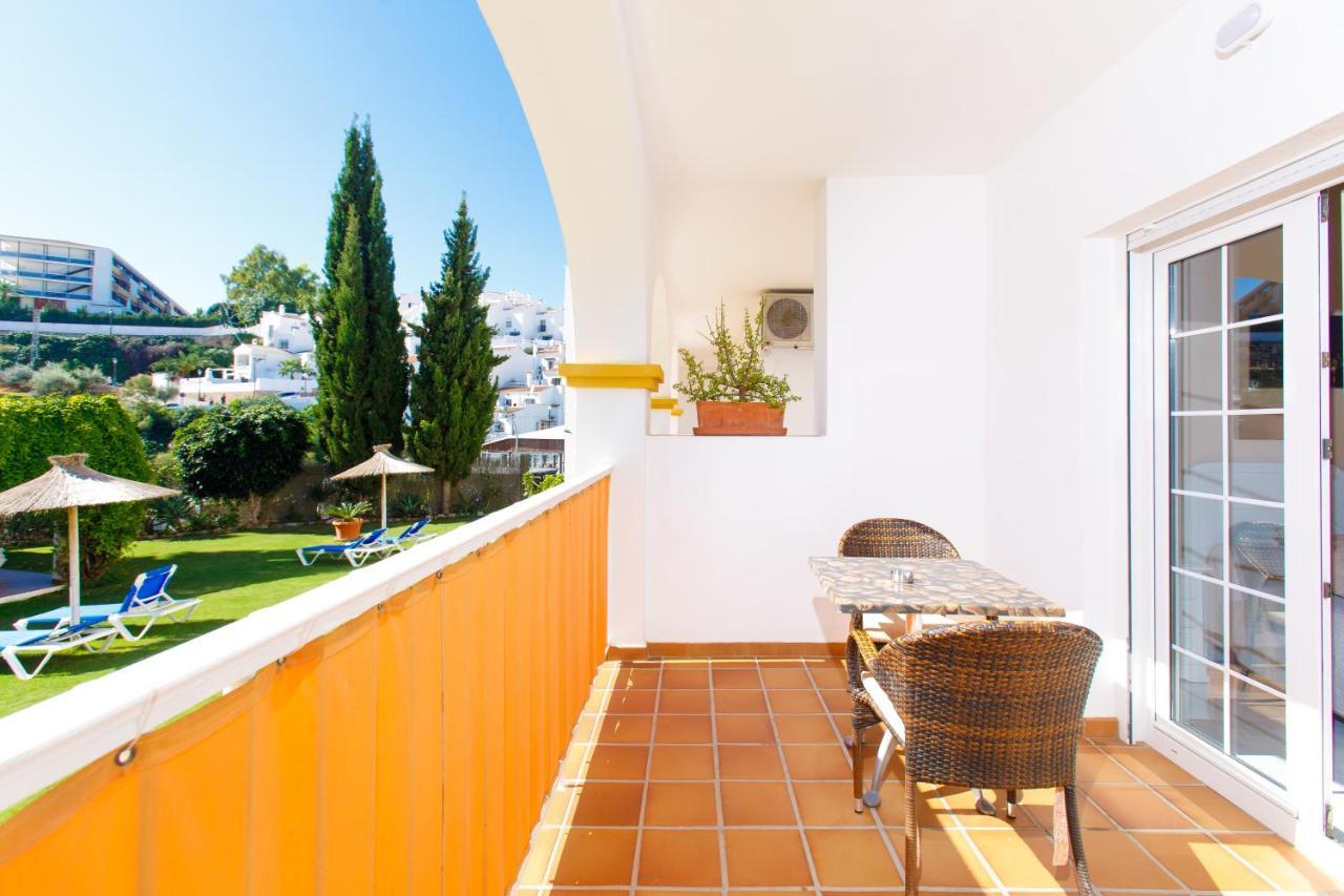 At Almoraide Rooms Suites (Adults Only) Nerja Exteriér fotografie