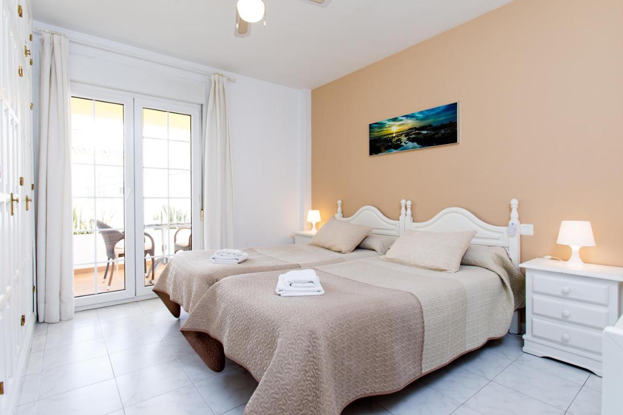 At Almoraide Rooms Suites (Adults Only) Nerja Exteriér fotografie