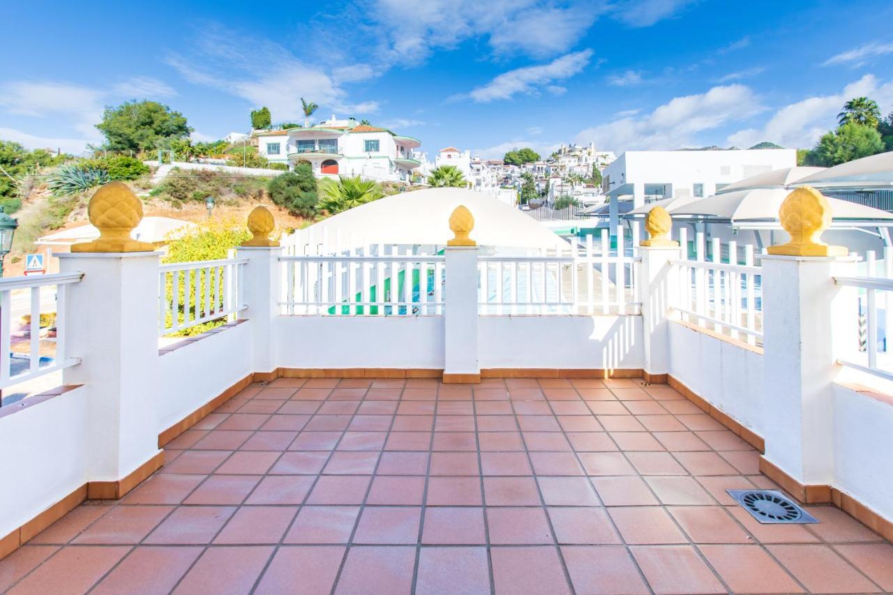 At Almoraide Rooms Suites (Adults Only) Nerja Exteriér fotografie