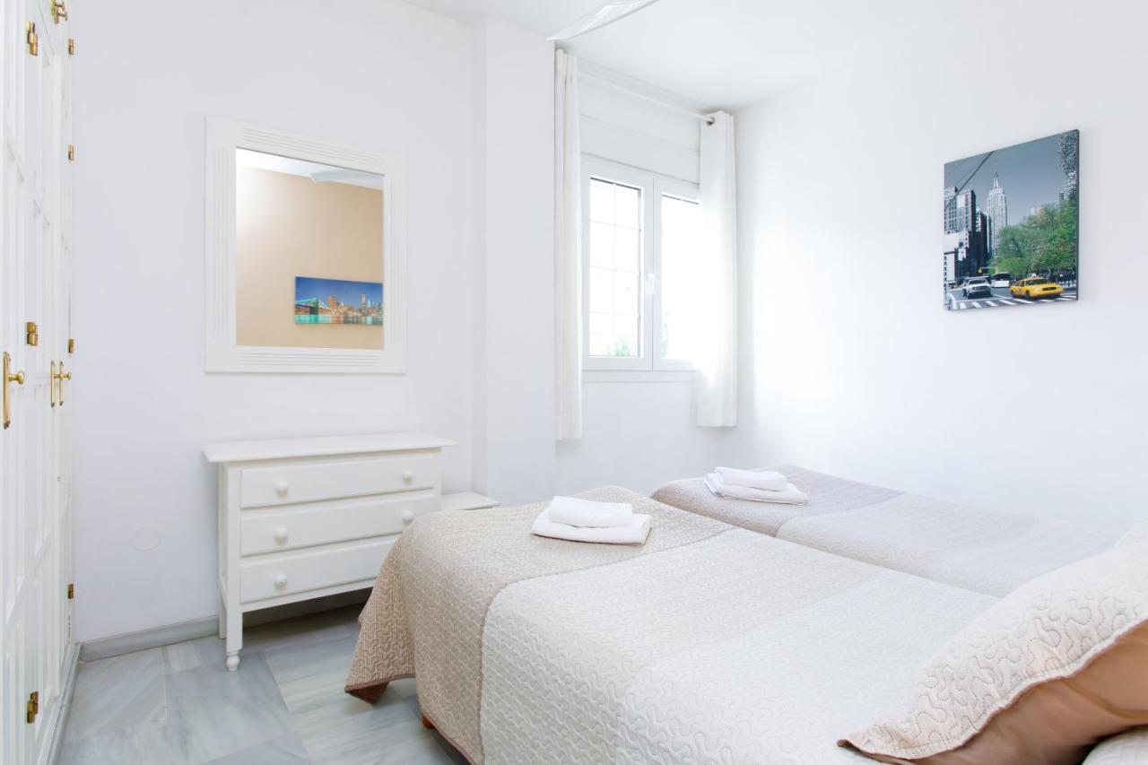 At Almoraide Rooms Suites (Adults Only) Nerja Exteriér fotografie