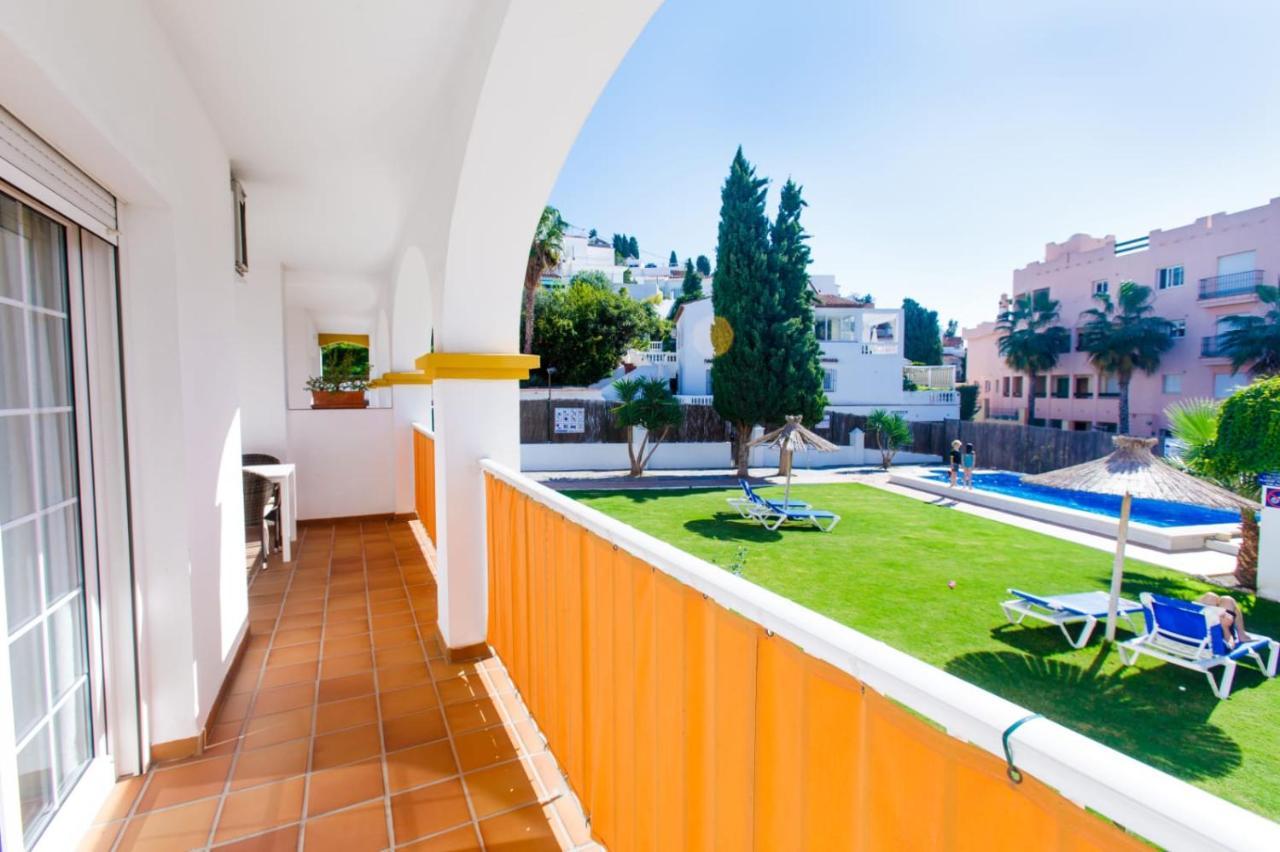 At Almoraide Rooms Suites (Adults Only) Nerja Exteriér fotografie